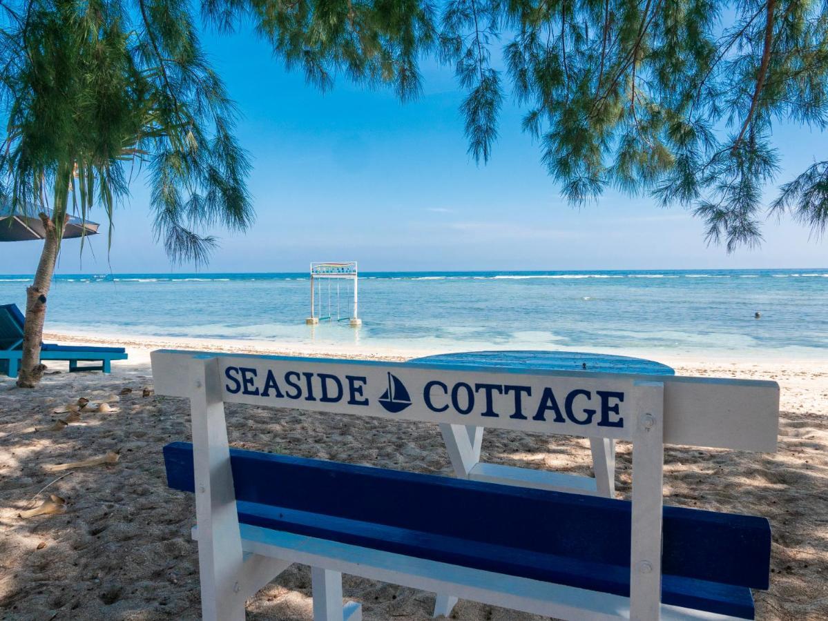 Seaside Cottage, Gili Air Exterior photo